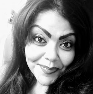 Meet your Posher, April